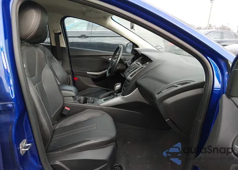 2014 Ford Focus Se из США, поврежденный, VIN 1FADP3K26EL333148